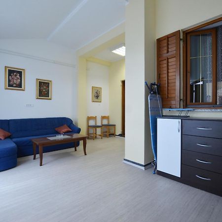 Zminj Apartments Pokoj fotografie