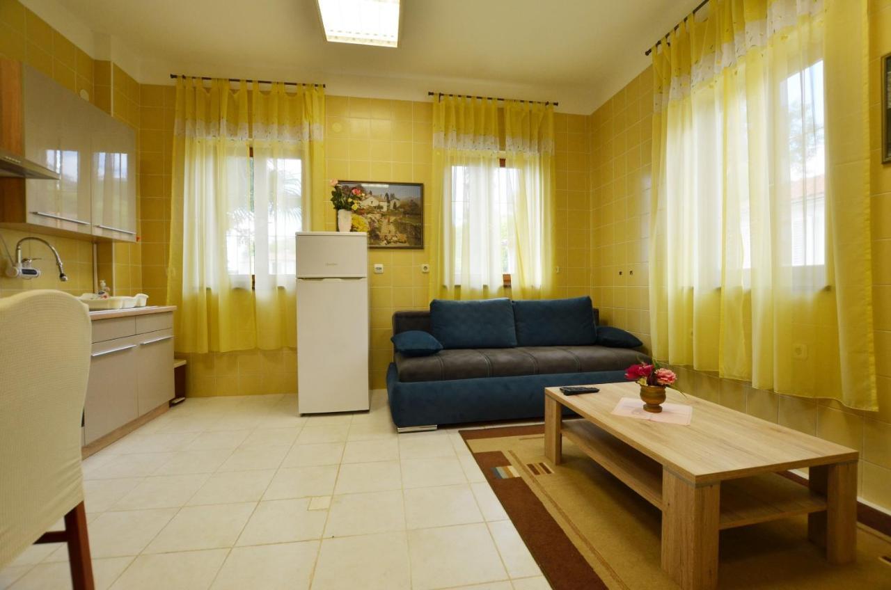 Zminj Apartments Exteriér fotografie
