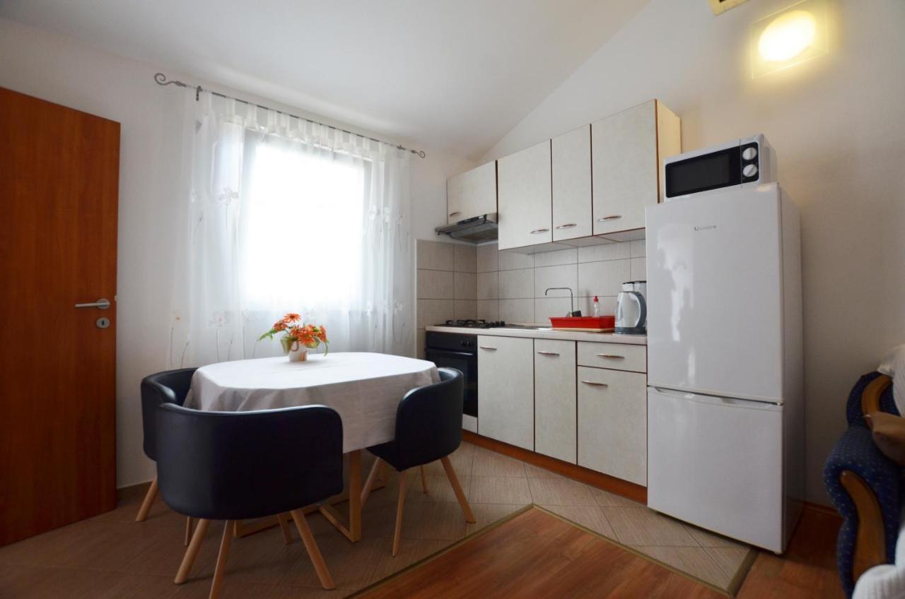 Zminj Apartments Exteriér fotografie