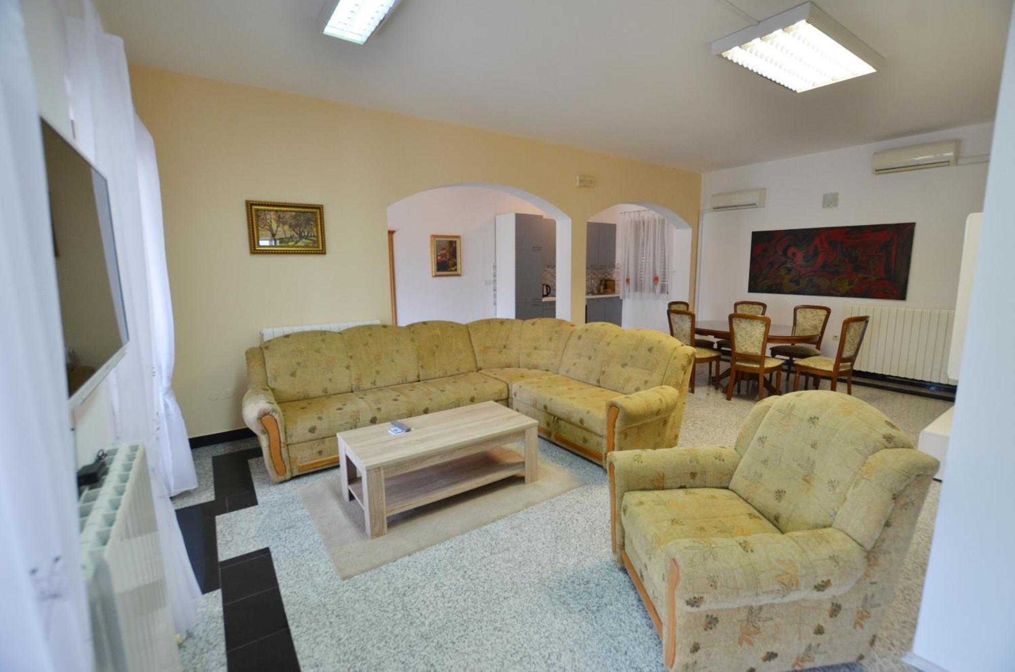 Zminj Apartments Pokoj fotografie